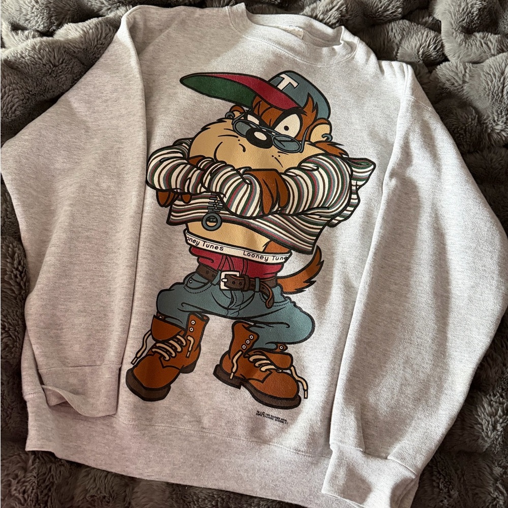 Vintage Looney Tunes Crewneck Sweater